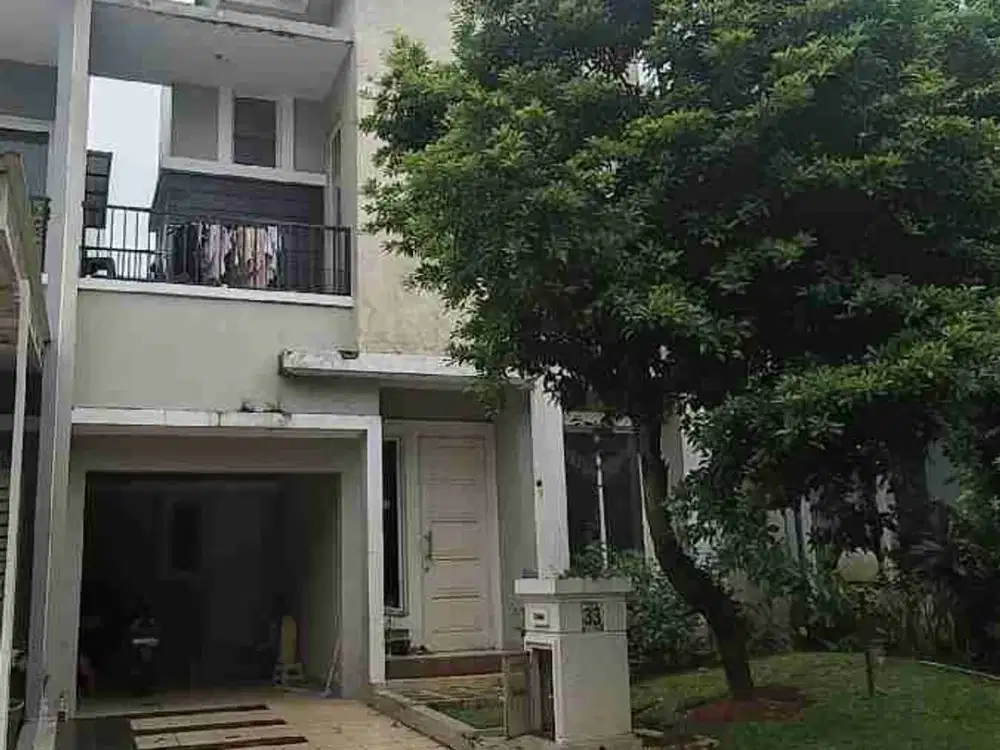 Disewa Rumah 2 Lantai dekat Kampus Dan Mall SMS