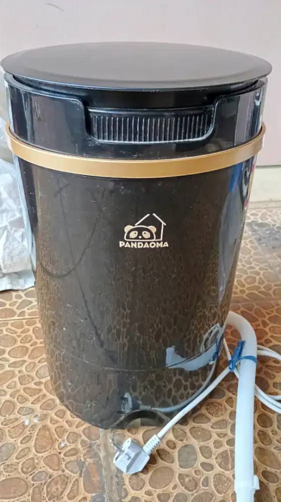 Mesin cuci merek pandaoma (3.5 kg)