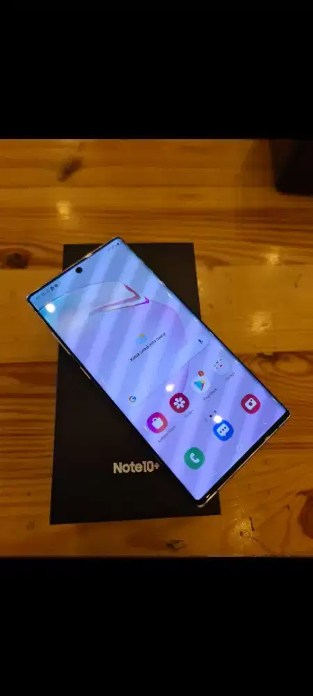 samsung note 10 plus, ram 12/256Gb, fullset ori sein.
