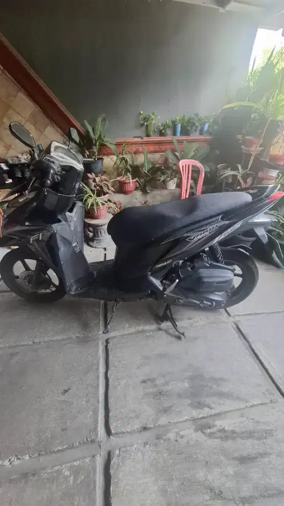 Honda vario kzr 125 cc tahun 2012