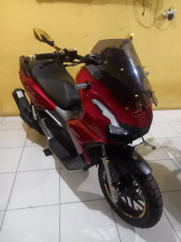 Honda adv 160cc km 2rb