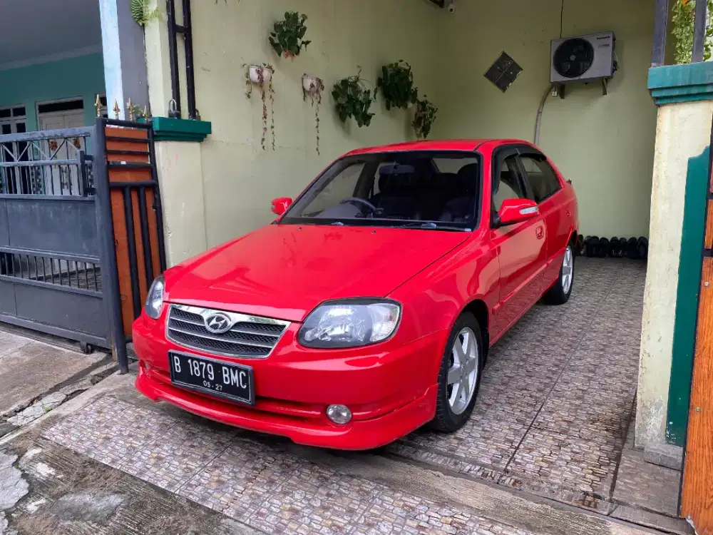 Dijual Hyundai Avega GX Metic 2011 Gress