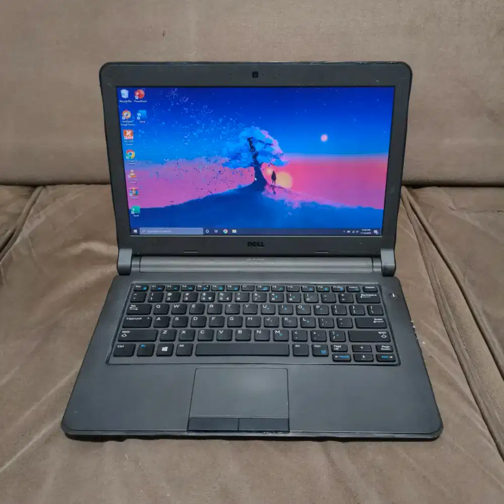 Laptop Dell Core i3, Ram 8 GB, SSD 128 GB