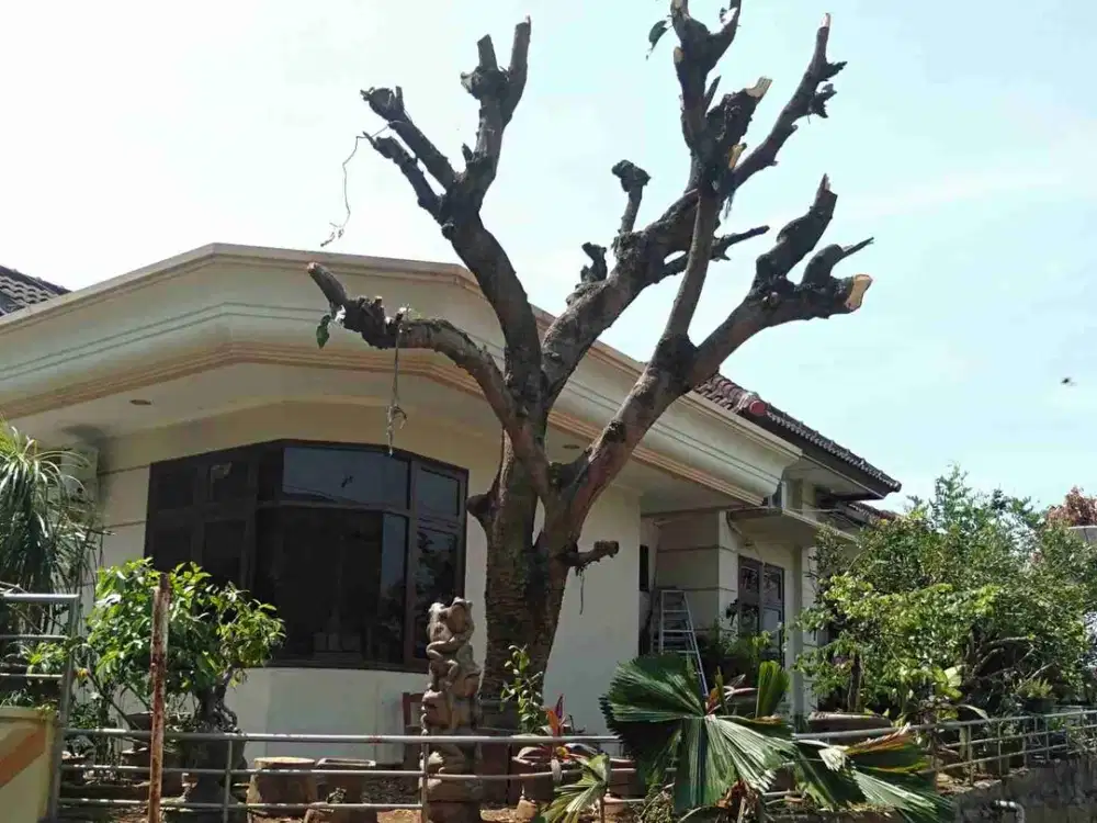 RUMAH HOOK DI PERUM VILLA CANDI ASRI CANDISARI SEMARANG