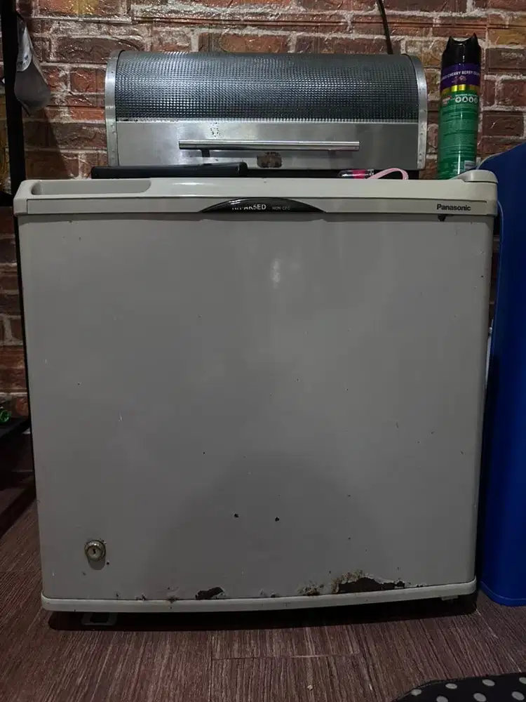 KULKAS MINI PANASONIC NR-AK5ED