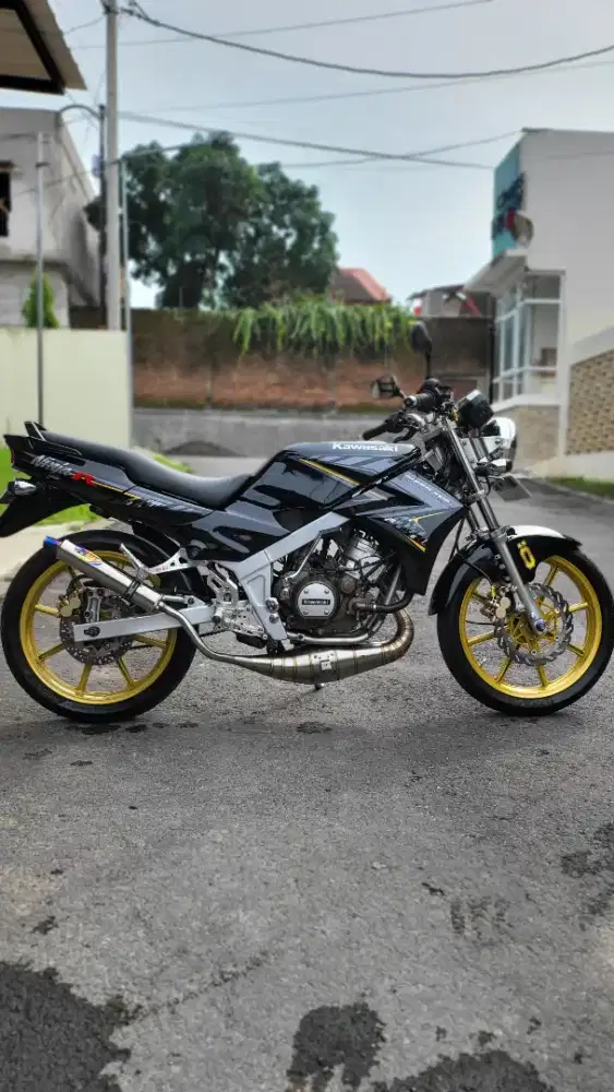 KAWASAKI NINJA R 2014