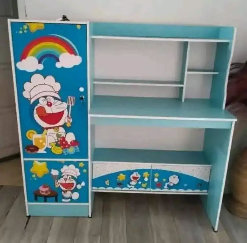 Meja Belajar motif doraemon