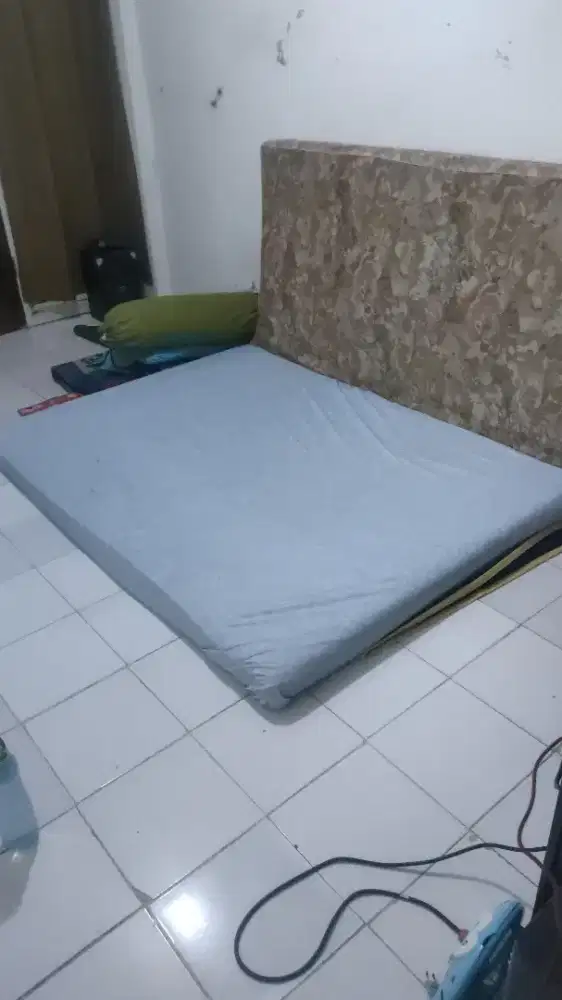 Jual dijual kasur busa bekas ukuran uku 140