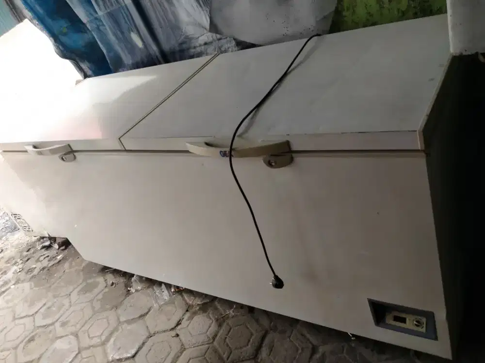 Freezer box 750 liter gea