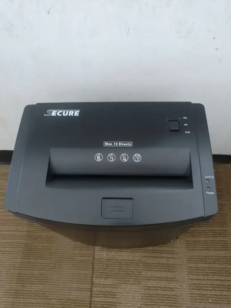Penghancur Kertas Secure EzSC -10 A