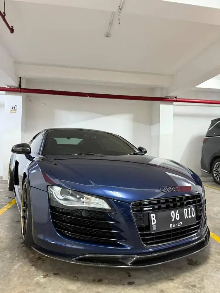 Audi R 8 Coupe V8 4.2 Quattro 2010 2009 Blue Biru 2011 Jual cepet bu