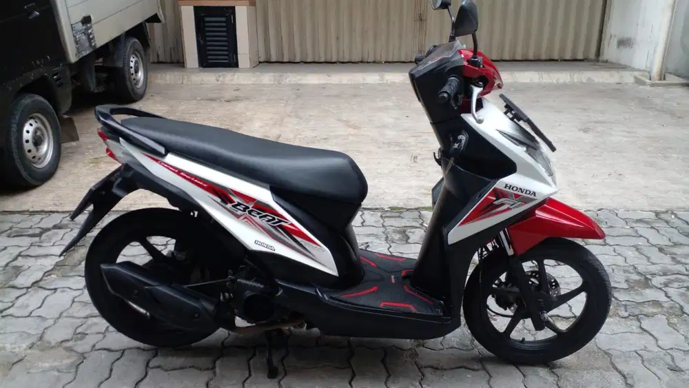 Honda beat esp tahun 2016.