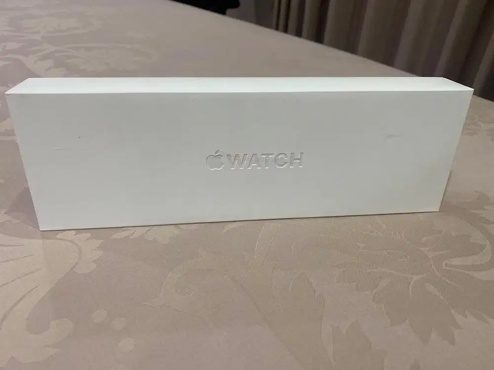 Apple watch 10 baru masih segel