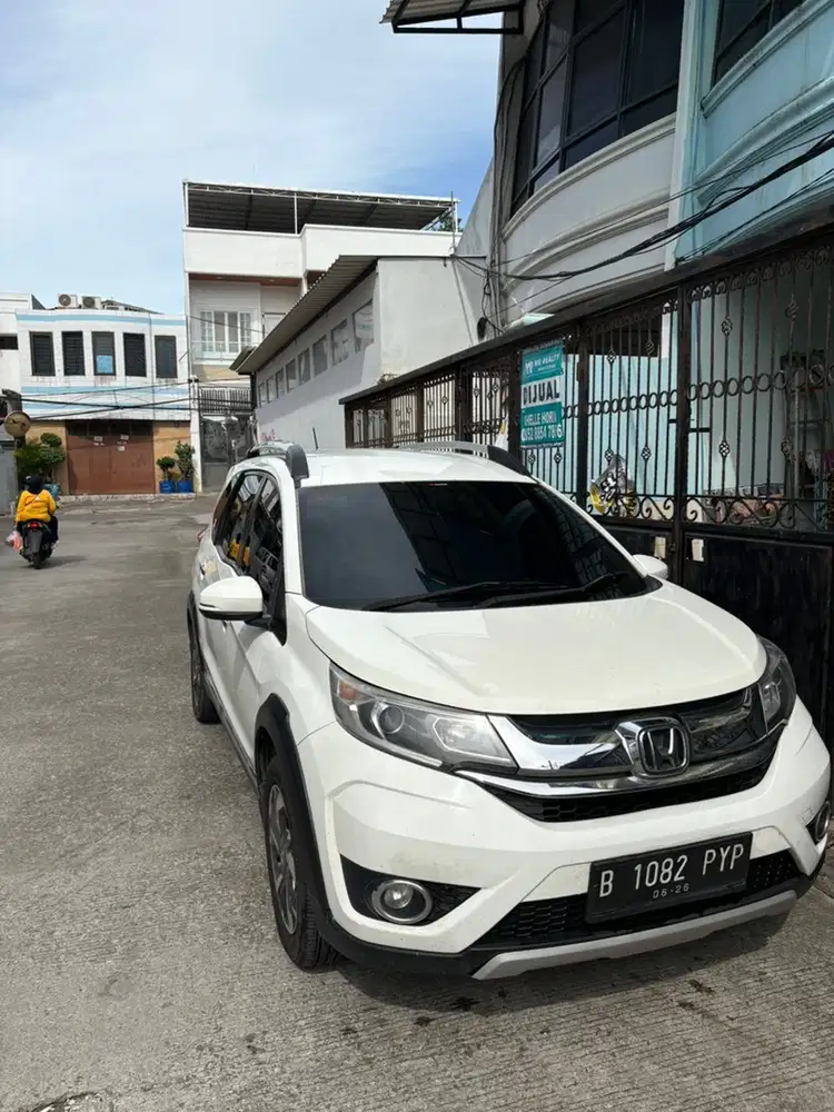 Honda BR-V 2016 Bensin, penipu transaksi segitiga jauh2