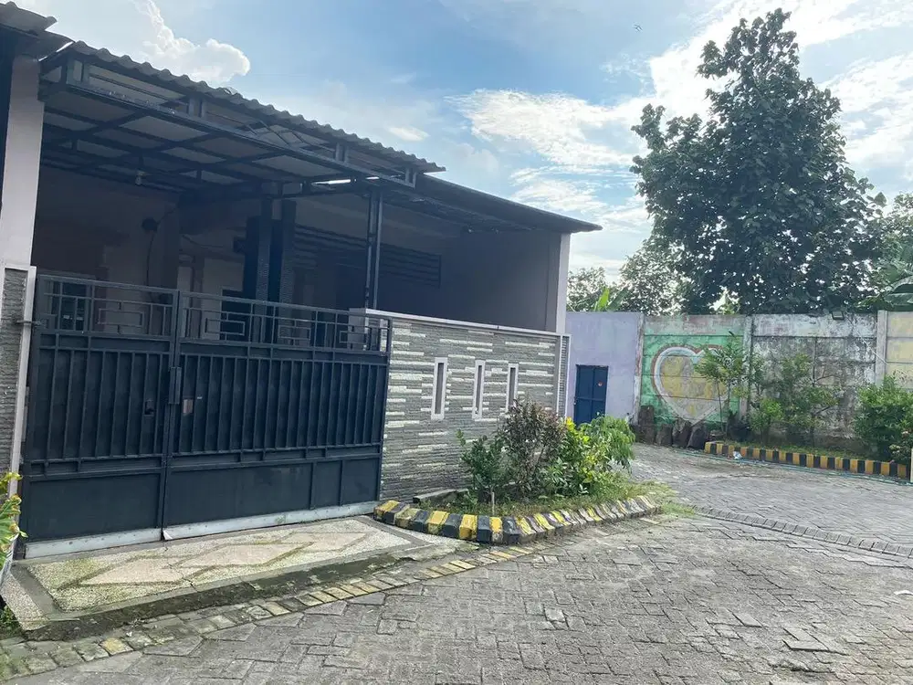 Rumah di jual daerah Rewwin Waru Sidoarjo