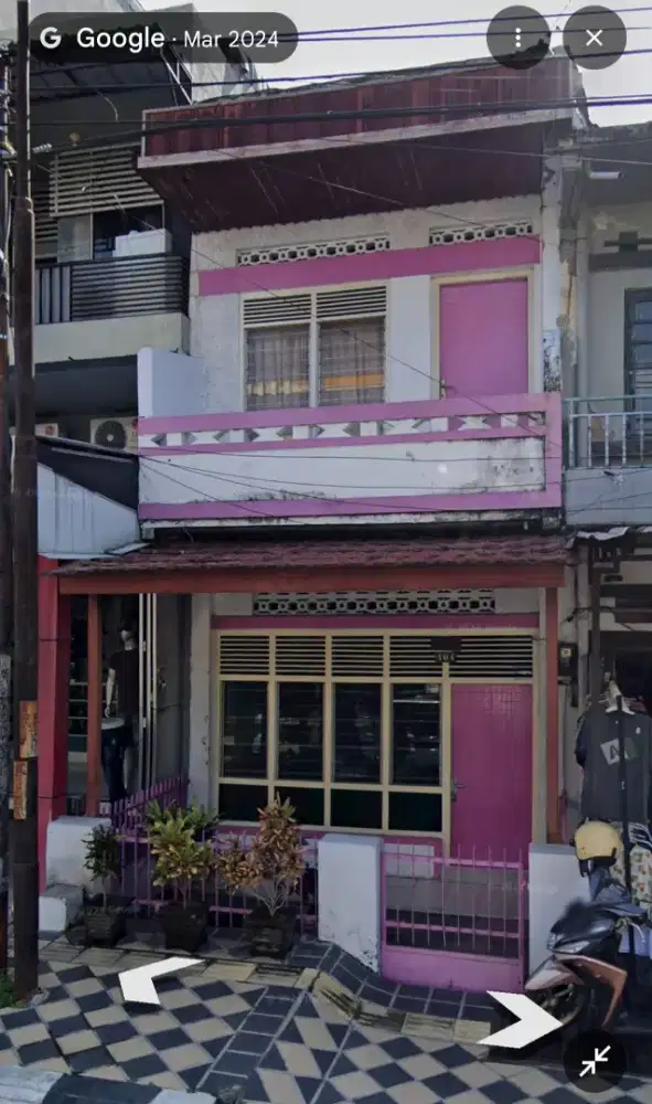 Dijual cepat rumah beserta bangunan