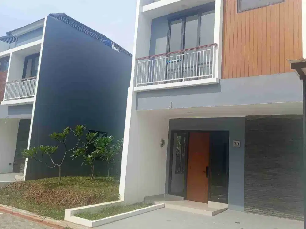 Rumah 2 lantai siap huni dekat MRT Lebak bulus Tangerang Selatan 3 KT 2 KM