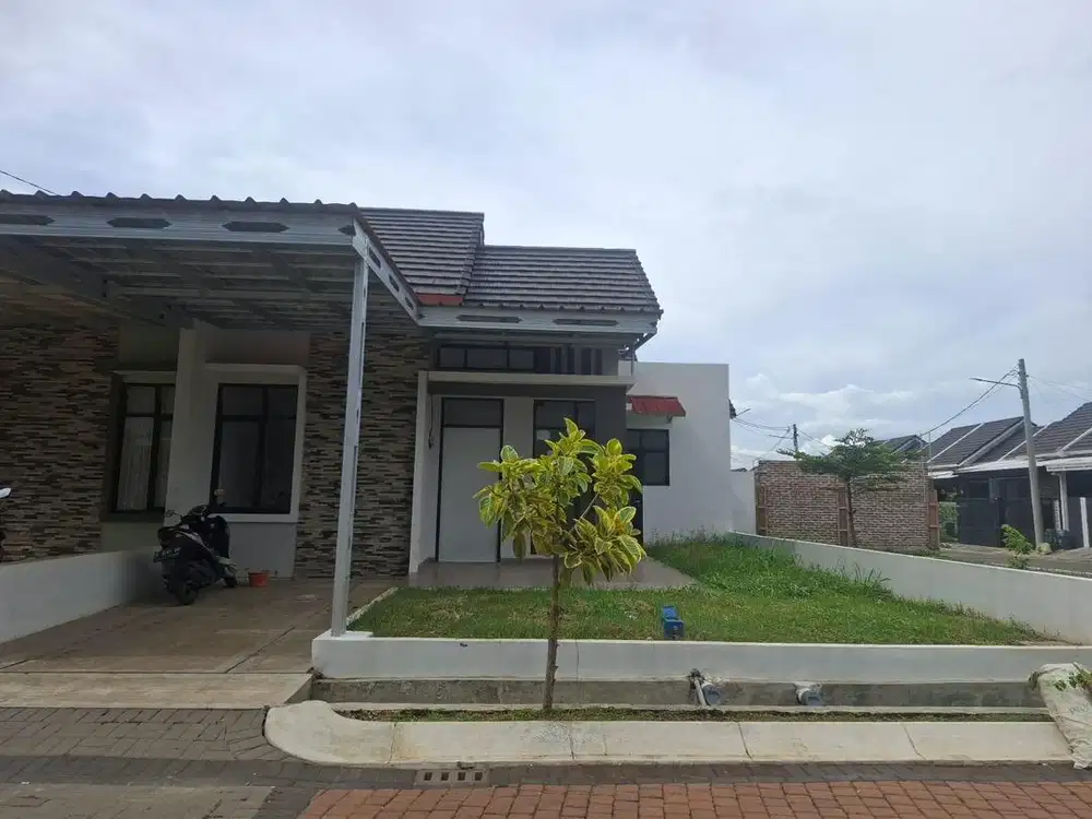 Disewakan Rumah 1 lt Hook di Bukit Cimanggu City Bogor
