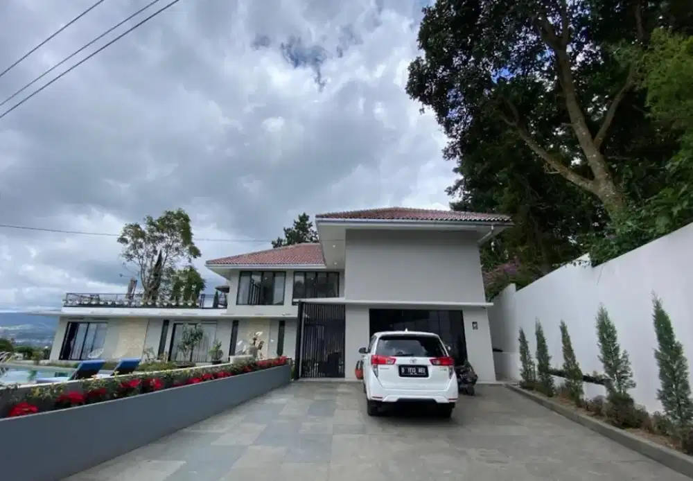 Di jual villa di lembang bandung