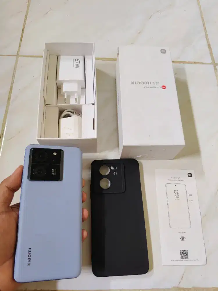 Xiaomi 13t 12/256 garansi resmi Agustus 2026