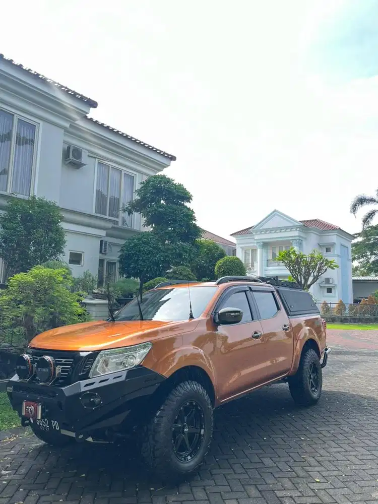 Navara np300 VL matic 4X4 low km 2016