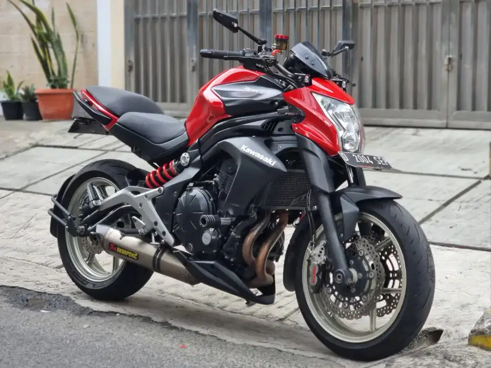 Kawasaki Er6n Akrapovic Brembo parts branded 2012 non abs merah Er6 n