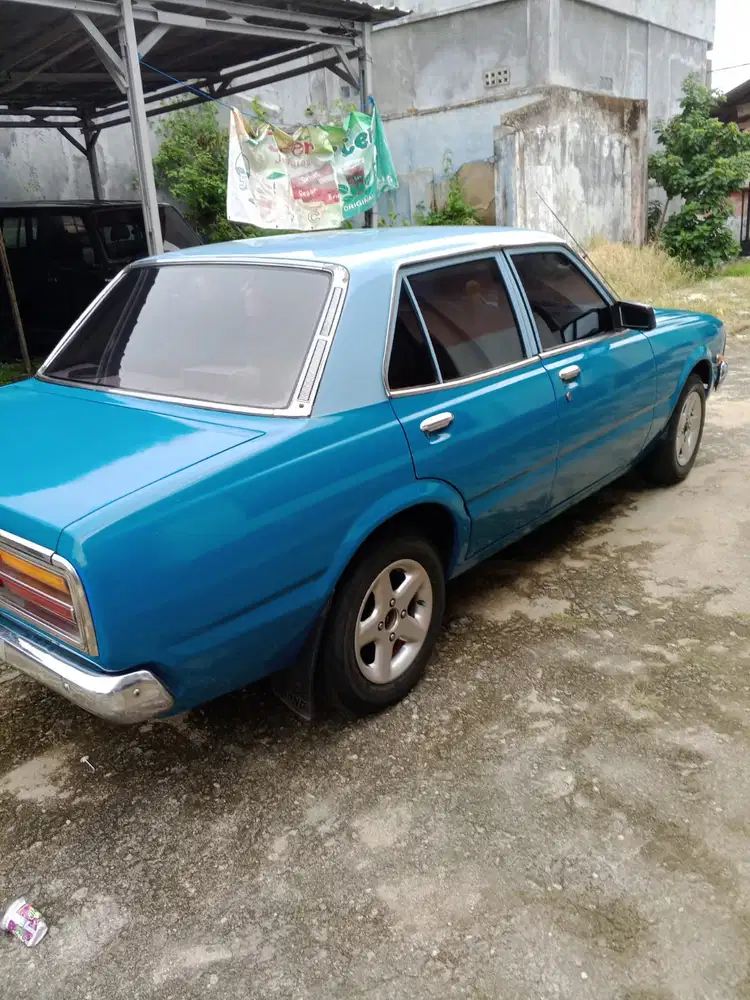 Toyota Corona 1976 Bensin