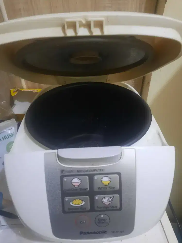 Magic Com PANASONIC SR-DF181