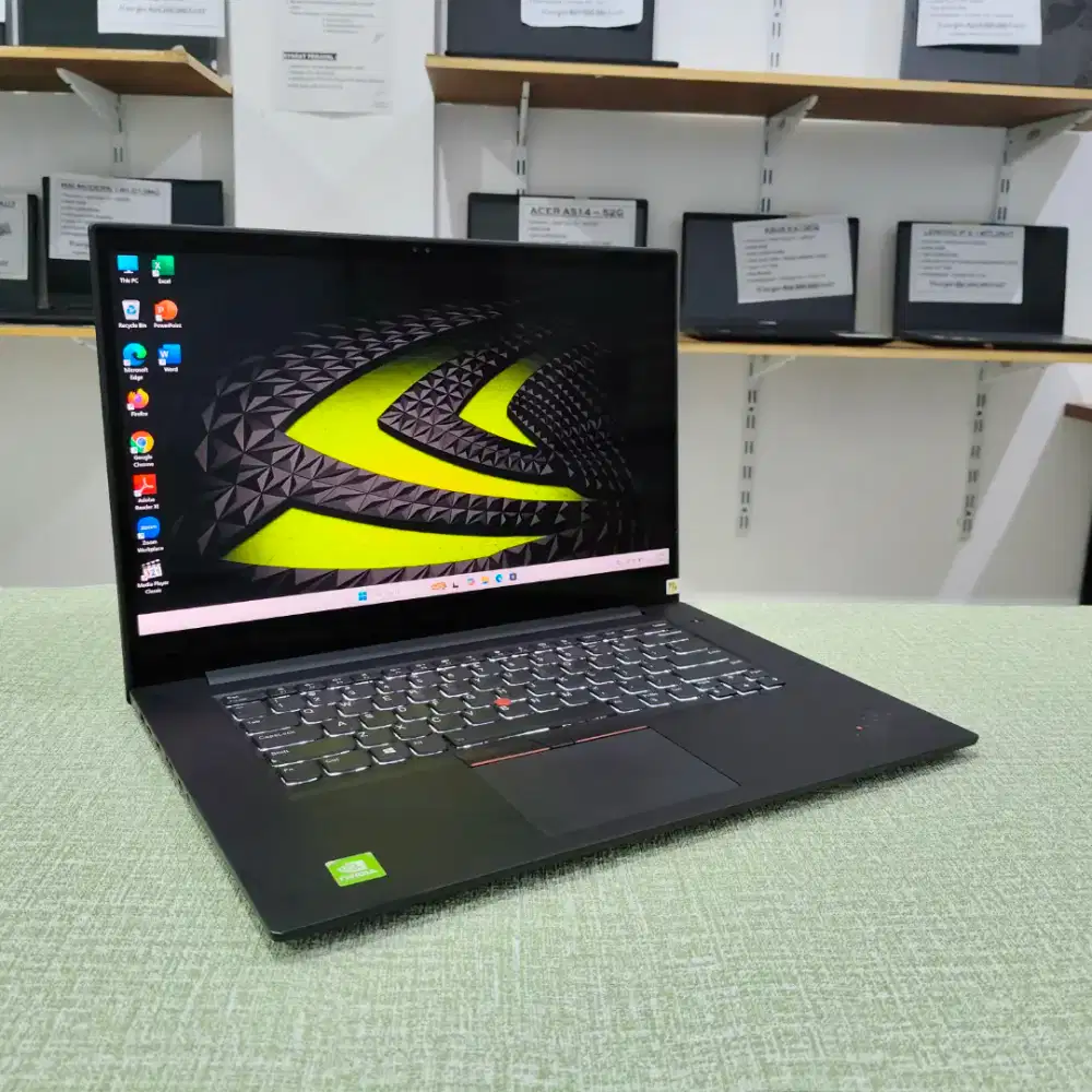 {SALE} Laptop Second THINKPAD P1 Intel Xeon E-2176M (32 GB /SSD 512GB)