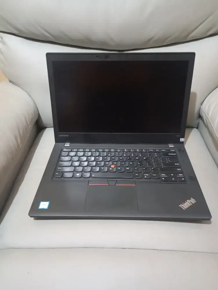 Laptop Lenovo Core i5 7300U Siap pake