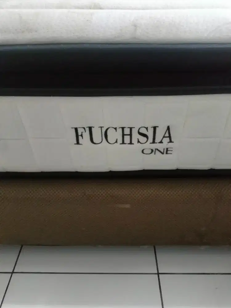 Spring bed 6 kaki Helux fuchsia..Masi bgus jamin