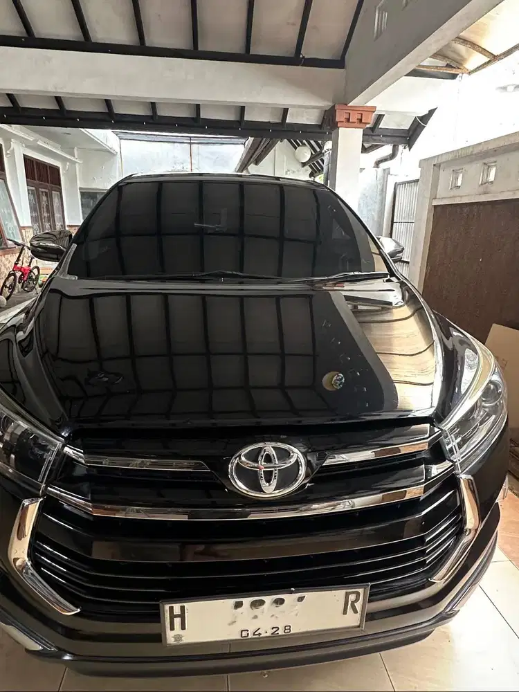 VENTURER DIESEL MATIC 2018 HITAM