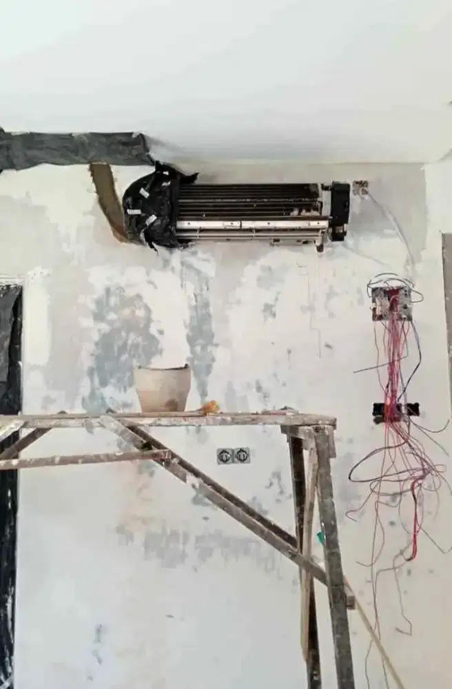 SERVICE AC PERBAIKAN DAN MAINTENANCE