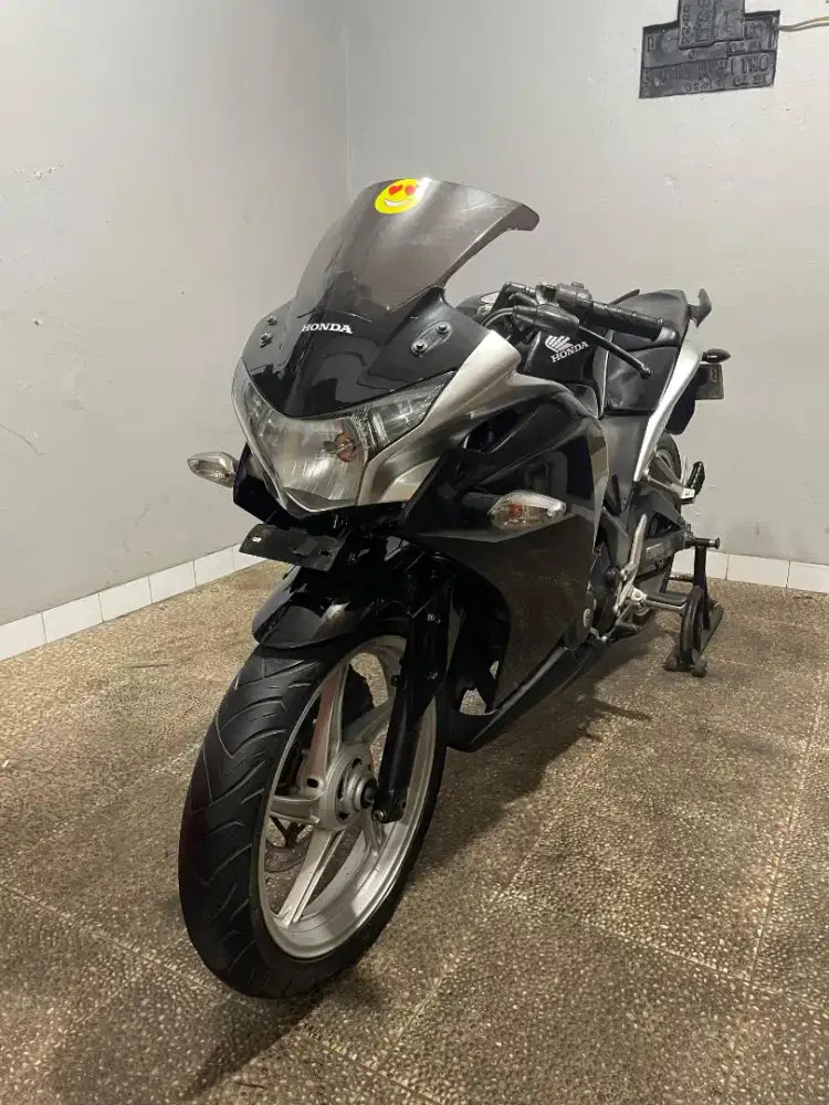 CBR 250cc CBU 2011