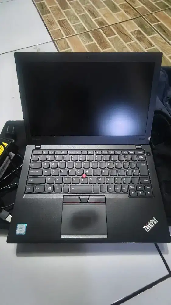 Laptop Thinkpad X260 Matot