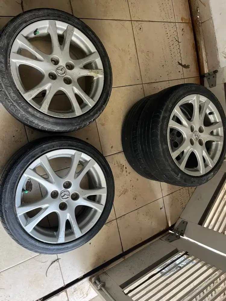 Velg orisinil Mazda 2 Nonsky R16
