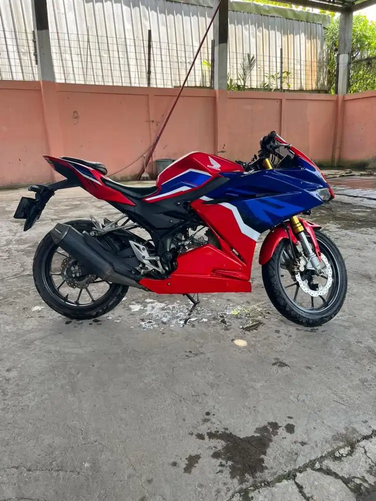Honda CBR 150r k45r