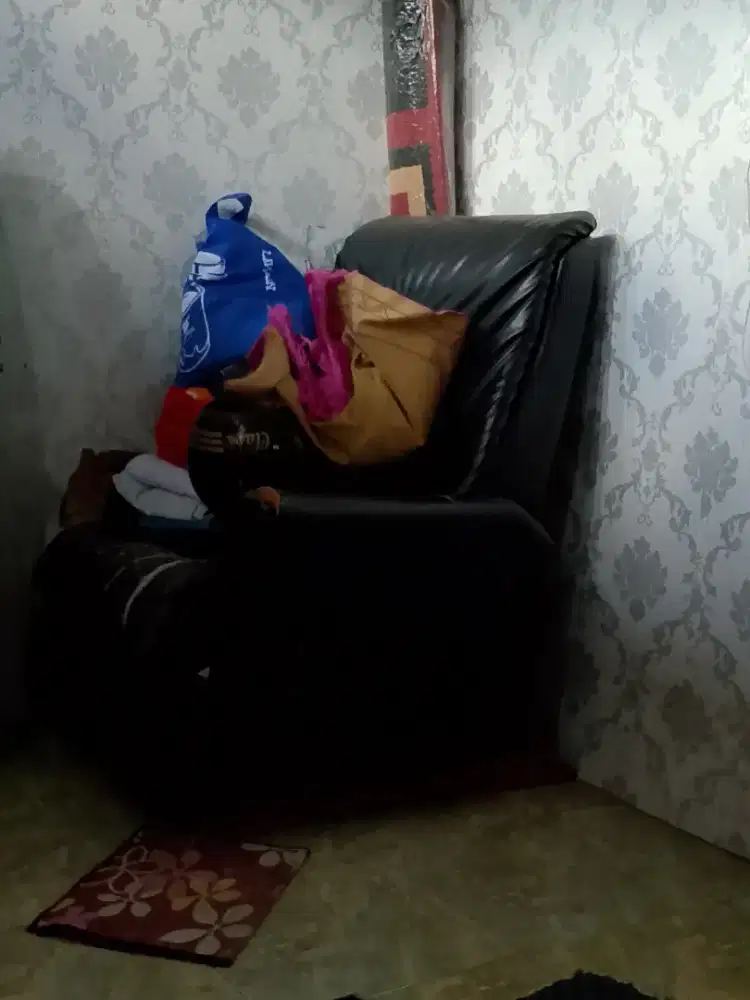 Sofa Goyang atau Sofa Santai