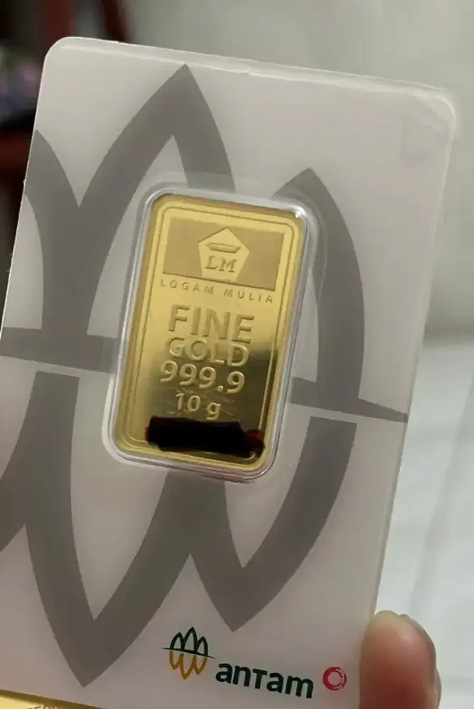 Emas antam 2025