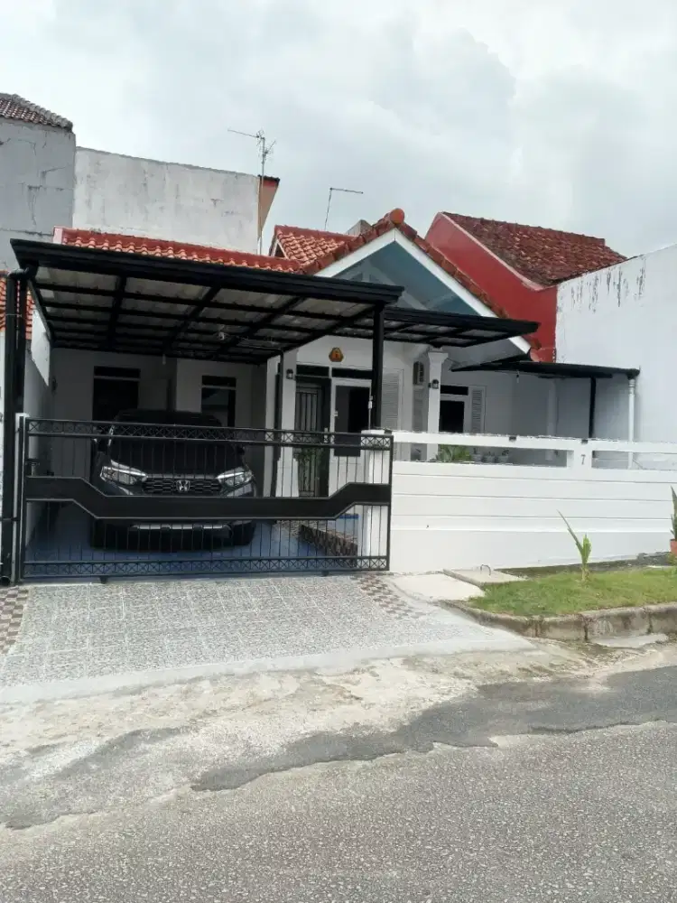 Jual rumah BUKIT INDAH SUKAJADI