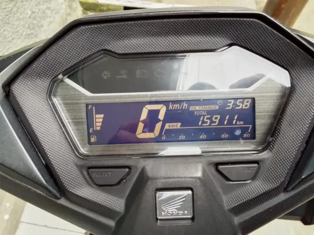 Honda vario 160 cbs hitam 2024