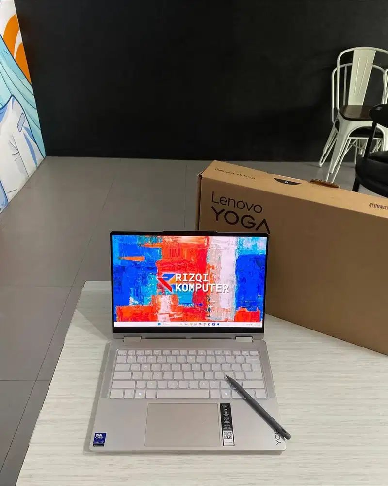Lenovo Yoga 7 2-in-1 14ILL10 OLED  Intel Core Ultra 7 258V Ram 32GB SS
