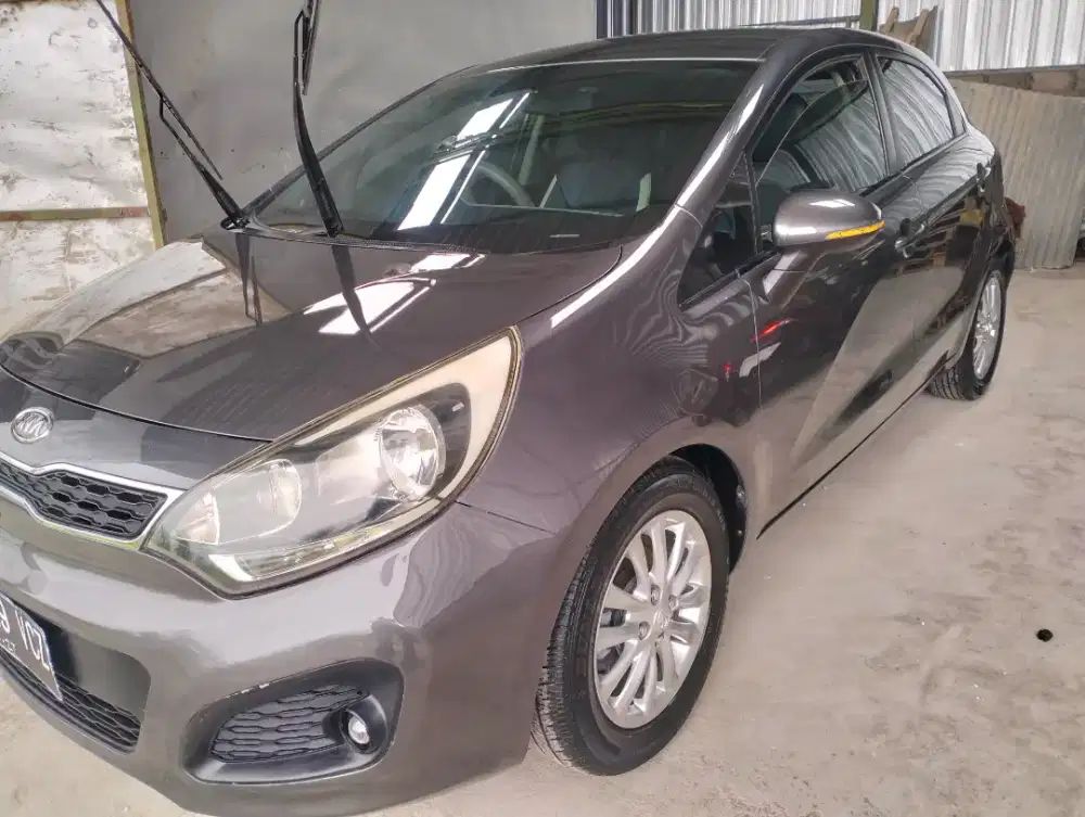 Kia rio 2012 bisa tt atau kredit