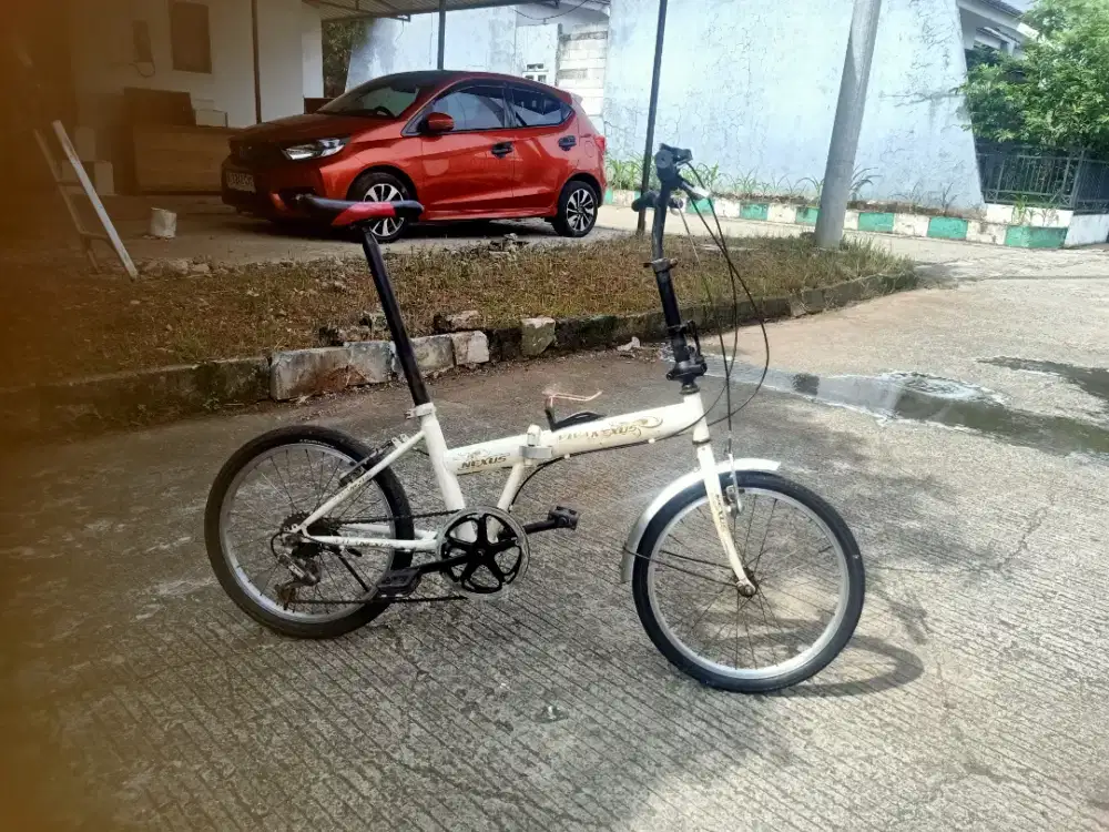 Sepeda Lipat Viva UK 20