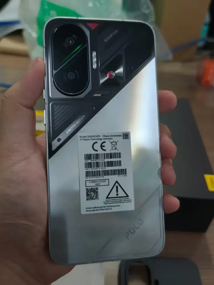 Poco F7 512gb - Silver