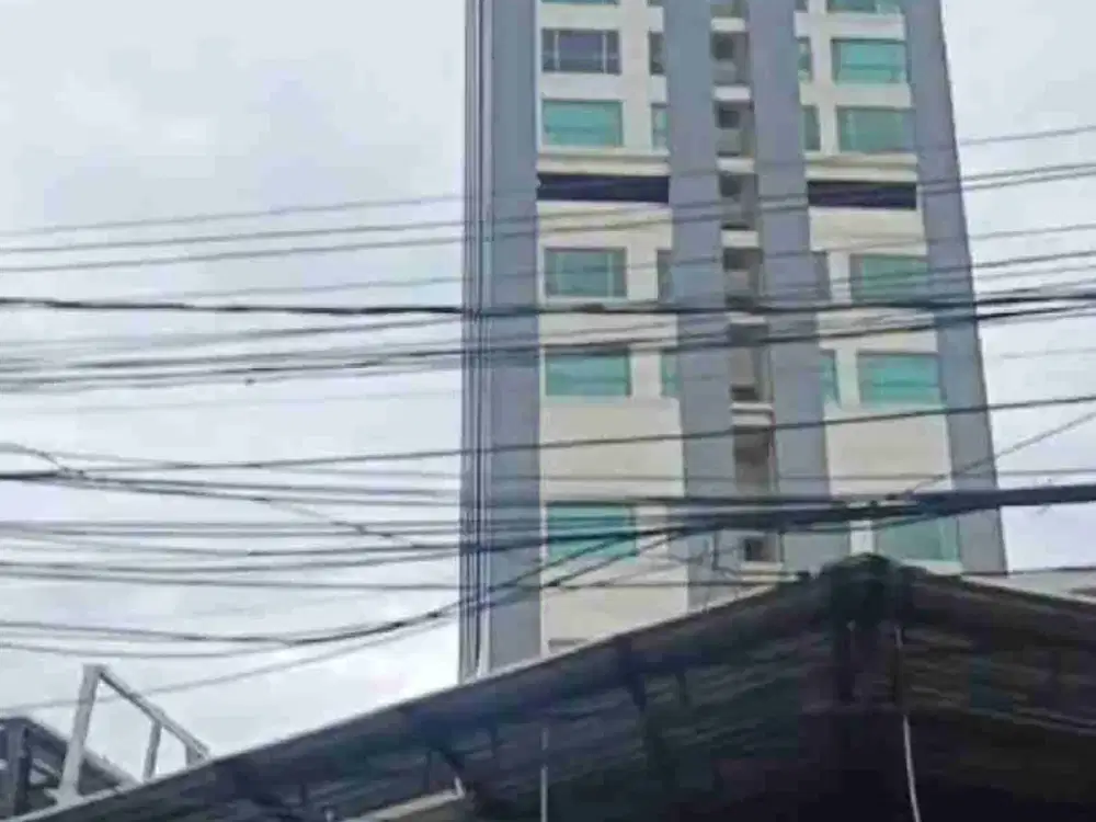 Disewakan eks Kafe Korea, strategis dekat Apartemen Embarcadero suite