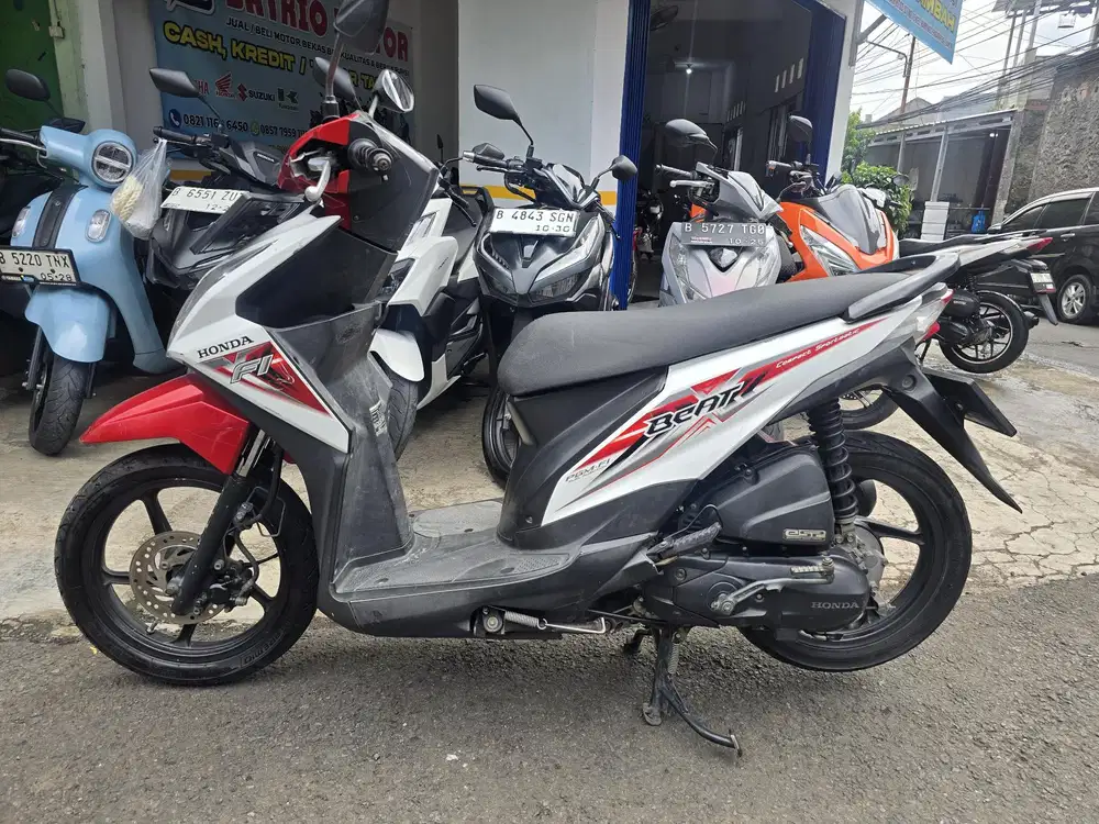 DIJUAL CASH HONDA BEAT CW CBS FI THN 2015 PAJAK IDUP SIAP PAKAI