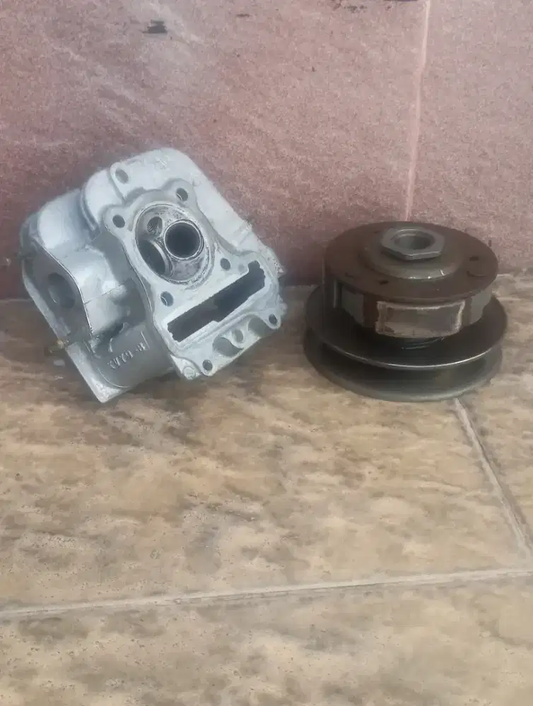Blok head + rumah pully Beat karbu