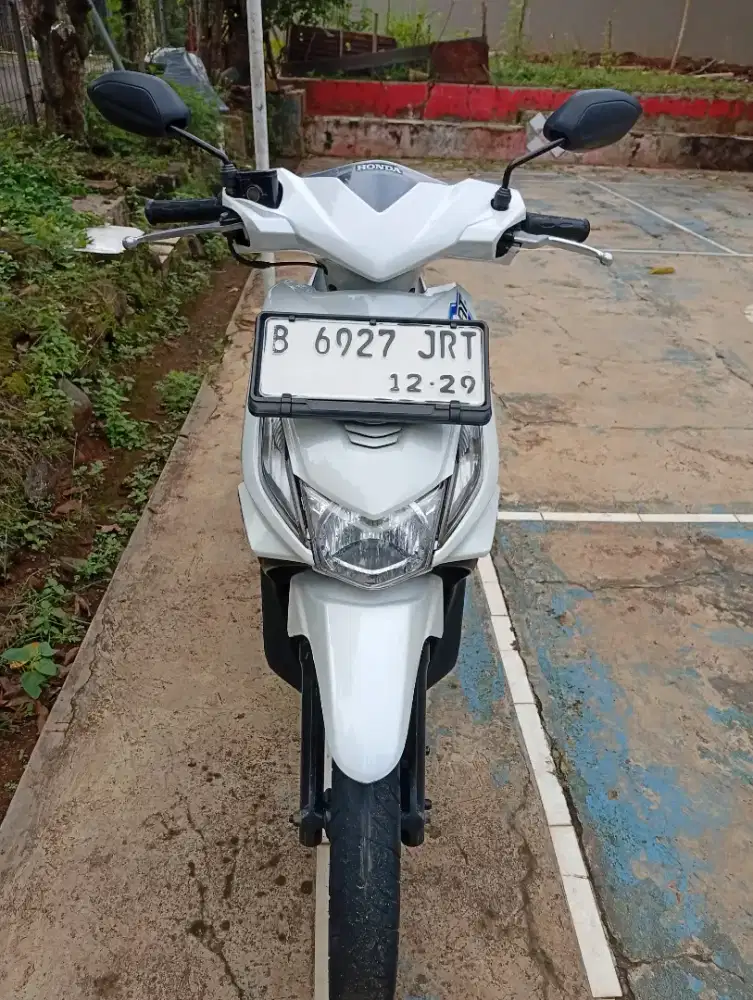 Honda Beat Tahun 2011 Kondisi Gres Siap Pakai