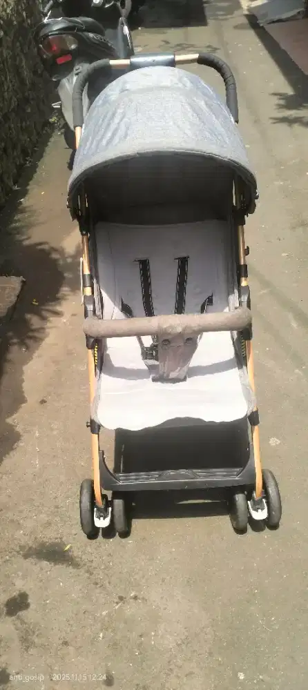 Jual stroller bayi atau dorongan bayi
